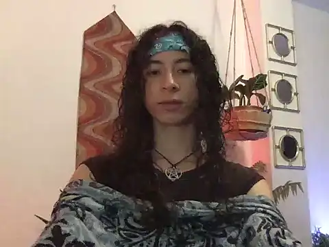 camille delrey online show from September 2025 12:44:01 AM