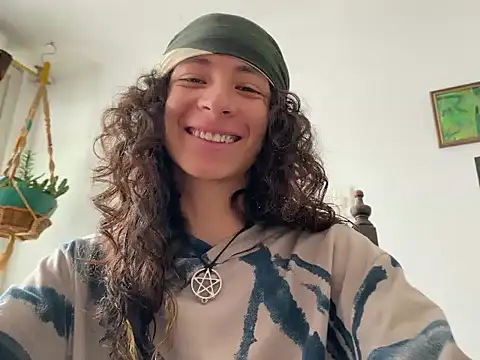 camille delrey online show from November 2025 06:23:02 PM