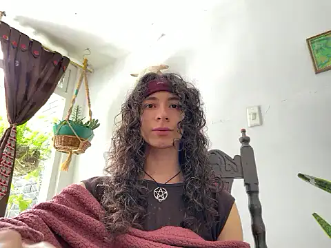 camille delrey online show from November 2025 04:54:01 PM