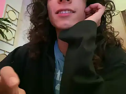 camille delrey online show from October 2025 01:58:01 AM