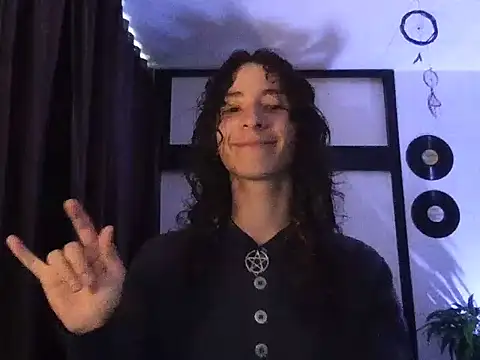 camille delrey online show from September 2025 09:58:02 PM