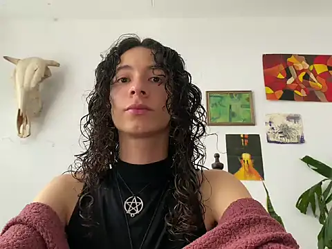 camille delrey online show from September 2025 09:18:01 PM