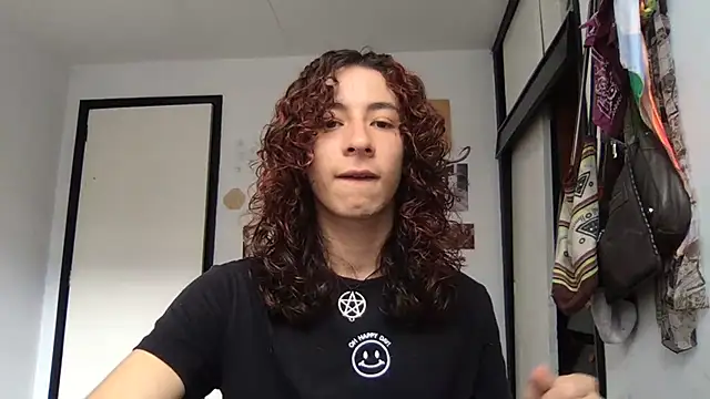 camille delrey online show from April 2026 07:09:02 PM