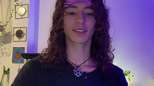 camille delrey online show from June 2026 12:45:02 AM