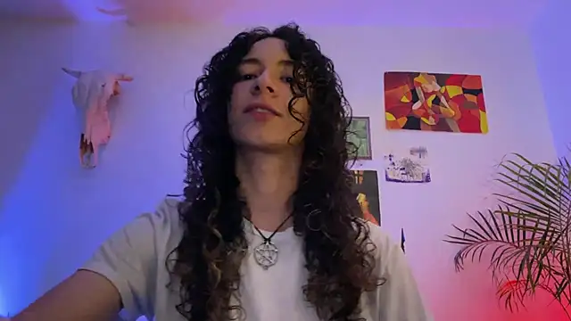 camille delrey online show from November 2025 12:53:02 AM