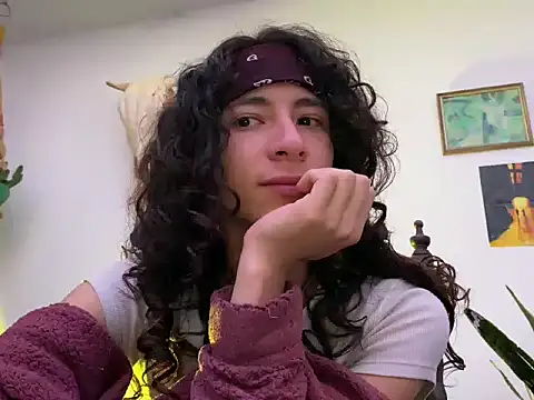 camille delrey online show from November 2025 01:33:02 AM