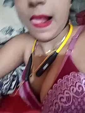 Snapshot of payalsharma95 chatting on September 2025 05:44:01 PM payalsharma95 online show from September 2025 05:44:01 PM