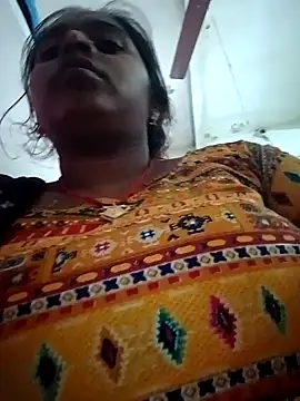 Snapshot of Hot_crety chatting on October 2025 08:44:02 AM Hot crety online show from October 2025 08:44:02 AM