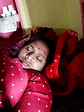 Snapshot of Hot_crety chatting on March 2026 03:15:02 PM Hot crety online show from March 2026 03:15:02 PM