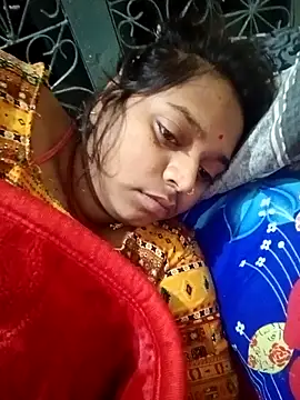 Hot crety online show from December 2025 12:20:02 AM