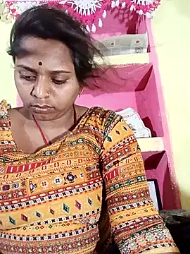 Snapshot of Hot_crety chatting on April 2026 08:37:02 AM Hot crety online show from April 2026 08:37:02 AM