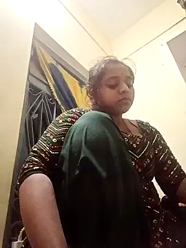 Hot crety online show from December 2025 02:30:02 PM