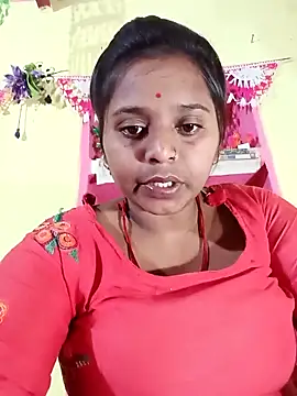 Snapshot of Hot_crety chatting on April 2026 09:00:02 AM Hot crety online show from April 2026 09:00:02 AM