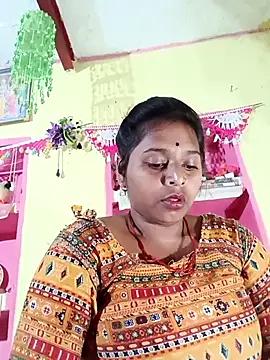 Snapshot of Hot_crety chatting on April 2026 06:36:02 AM Hot crety online show from April 2026 06:36:02 AM