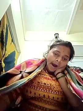 Hot crety online show from November 2025 01:28:02 AM