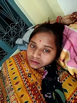 Hot crety online show from November 2025 08:29:01 AM