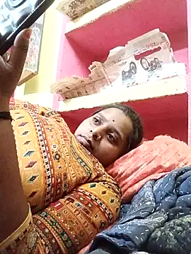 Hot crety online show from June 2026 03:39:02 PM
