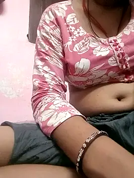 Hot crety online show from June 2026 06:30:02 PM