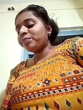 Hot crety online show from November 2025 12:09:02 PM