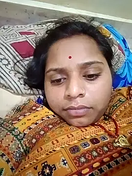 Snapshot of Hot_crety chatting on September 2025 03:19:02 PM Hot crety online show from September 2025 03:19:02 PM