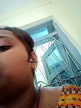 Snapshot of Hot_crety chatting on October 2025 03:18:02 AM Hot crety online show from October 2025 03:18:02 AM