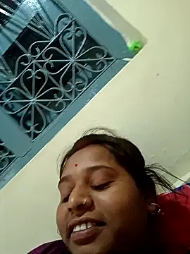 Snapshot of Hot_crety chatting on October 2025 03:18:02 AM Hot crety online show from October 2025 03:18:02 AM