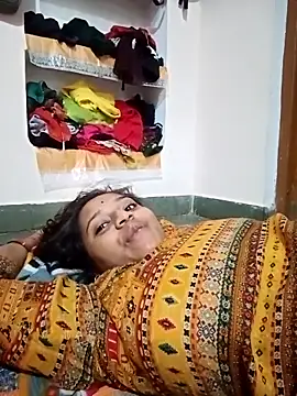 Snapshot of Hot_crety chatting on September 2025 01:23:02 AM Hot crety online show from September 2025 01:23:02 AM