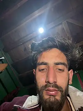 lyath3245 online show from February 2026 09:14:02 PM