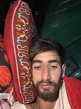 lyath3245 online show from February 2026 09:03:02 PM