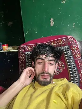 lyath3245 online show from February 2026 05:50:01 AM