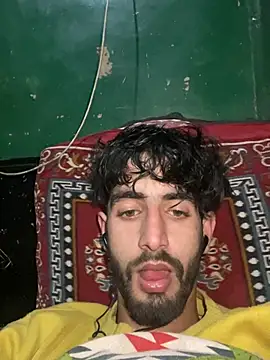 lyath3245 online show from February 2026 01:24:02 AM