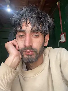 lyath3245 online show from February 2026 07:52:02 AM