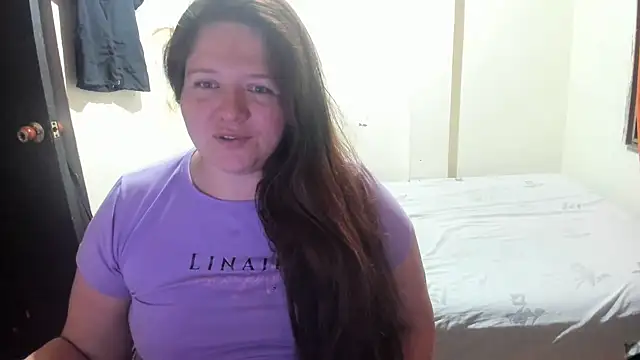 Snapshot of Daphne_girlsex chatting on September 2025 05:10:01 AM Daphne girlsex online show from September 2025 05:10:01 AM