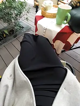 Snapshot of meomeocute chatting on December 2025 09:41:01 AM meomeocute online show from December 2025 09:41:01 AM