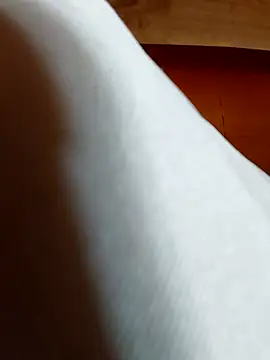 Snapshot of meomeocute chatting on November 2025 04:49:01 AM meomeocute online show from November 2025 04:49:01 AM