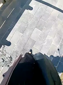 Snapshot of meomeocute chatting on November 2025 04:33:02 AM meomeocute online show from November 2025 04:33:02 AM