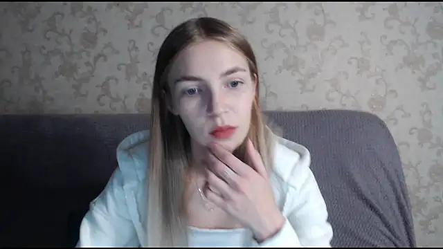 HitGyrl online show from November 2025 01:09:02 AM