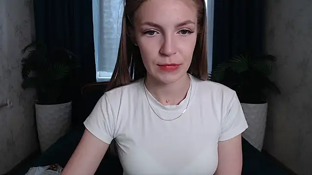 HitGyrl online show from May 2026 08:13:01 AM