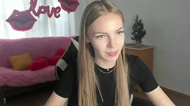 HitGyrl online show from March 2026 08:08:01 AM