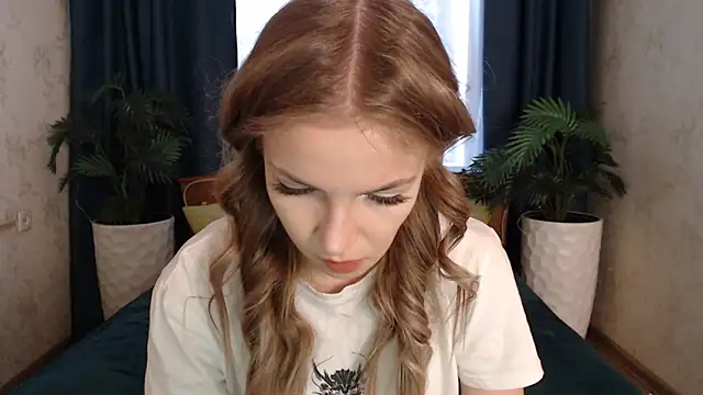 HitGyrl online show from March 2026 08:49:02 AM