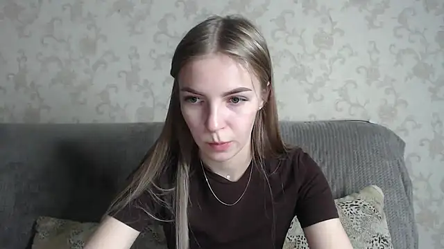 HitGyrl online show from February 2026 01:06:02 AM