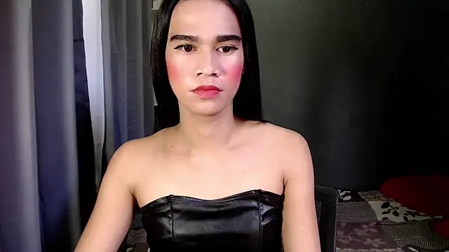 Snapshot of urseductivebarbie_xx chatting on October 2025 12:32:01 AM urseductivebarbie xx online show from October 2025 12:32:01 AM