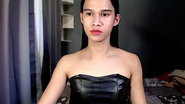 Snapshot of urseductivebarbie_xx chatting on October 2025 12:13:01 AM urseductivebarbie xx online show from October 2025 12:13:01 AM