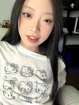 Snapshot of tuzi5201314 chatting on December 2025 05:25:01 PM tuzi5201314 online show from December 2025 05:25:01 PM