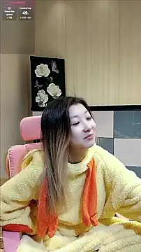 Snapshot of Deserve_E chatting on November 2025 09:31:02 AM Deserve E online show from November 2025 09:31:02 AM