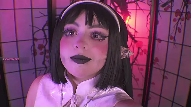 Vanelope sweet  online show from April 2026 03:02:01 AM