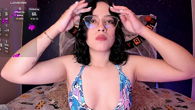 SweetAnya01 online show from October 2025 04:13:01 AM