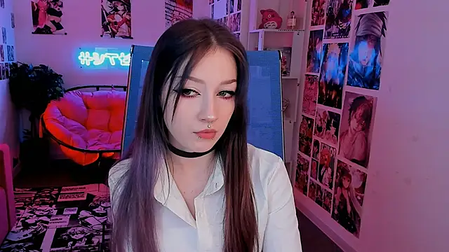 LiliLuna online show from September 2025 09:58:01 AM