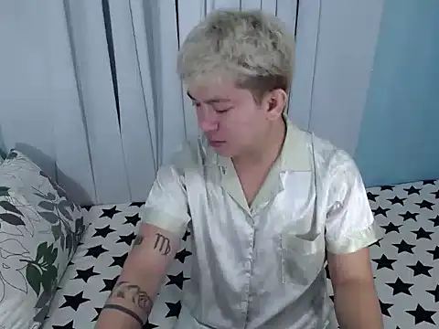 Fuckboii intown online show from November 2025 08:31:01 PM