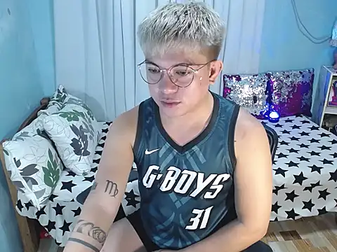 Fuckboii intown online show from November 2025 10:54:01 AM